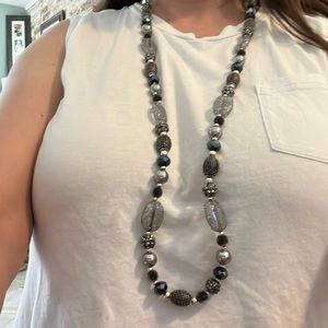 Premier Designs black and gray necklace